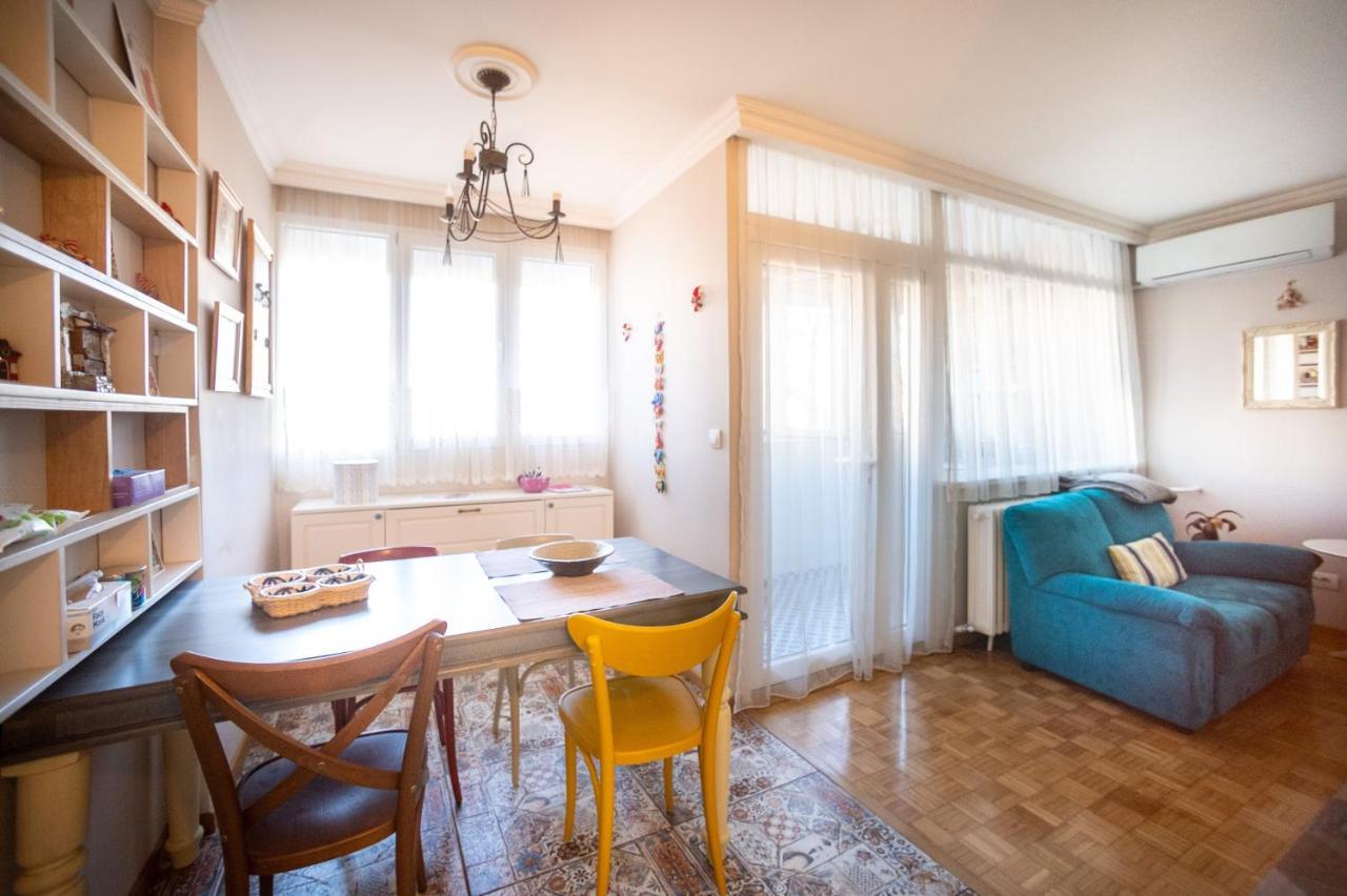 Sava Centar 1-Bedroom Apartments In The Heart Of New Белград Экстерьер фото